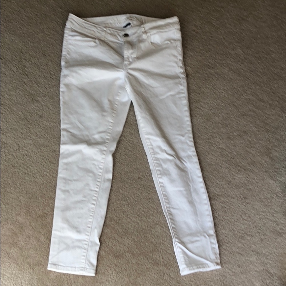 American Eagle White Jeans